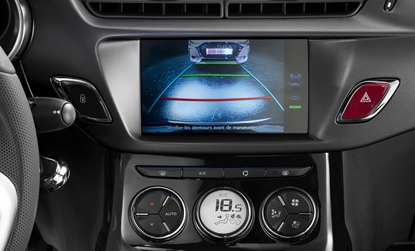 La DS 3 Cabrio reçoit la face avant DS Wings