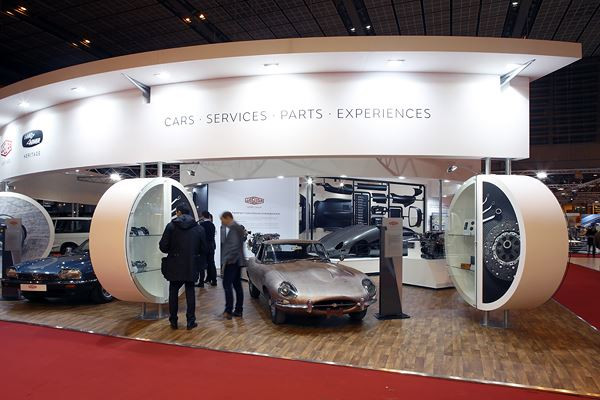 L'édition 2016 du salon Rétromobile ouvre ses portes