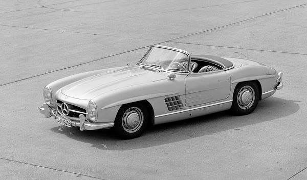 L'édition 2016 du salon Rétromobile ouvre ses portes