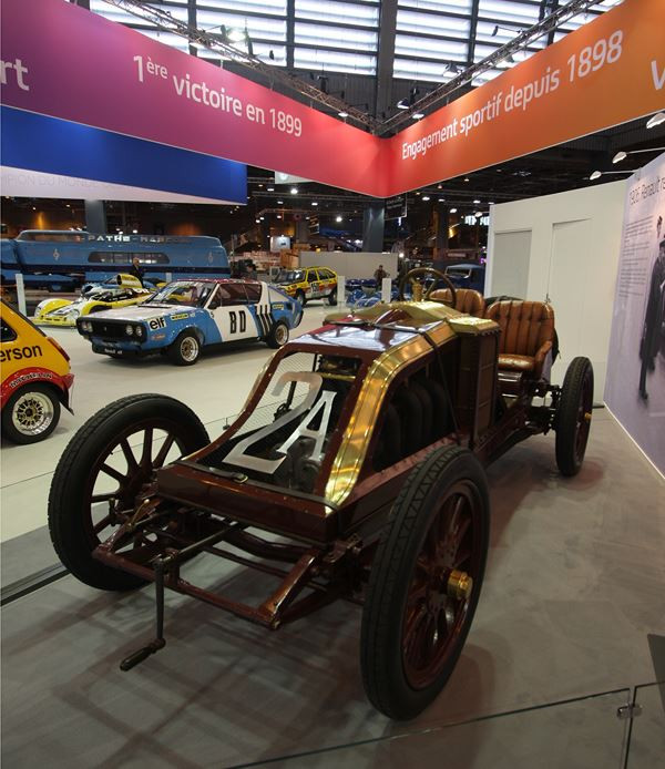 L'édition 2016 du salon Rétromobile ouvre ses portes