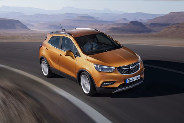 L'Opel Mokka X renforce son côté baroudeur