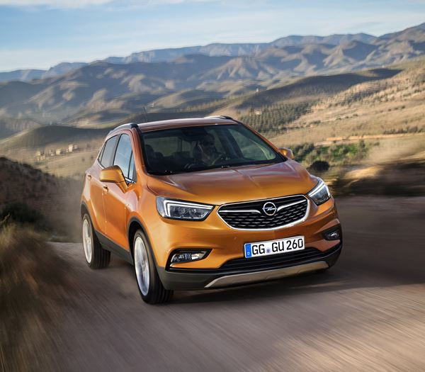 L'Opel Mokka X renforce son côté baroudeur