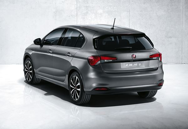 La Fiat Tipo se décline en version cinq portes fonctionnelle