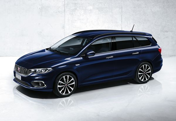 La Fiat Tipo Station Wagon embarque 550 litres de bagages