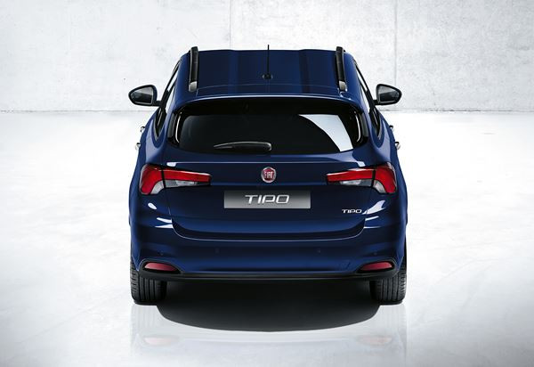 La Fiat Tipo Station Wagon embarque 550 litres de bagages