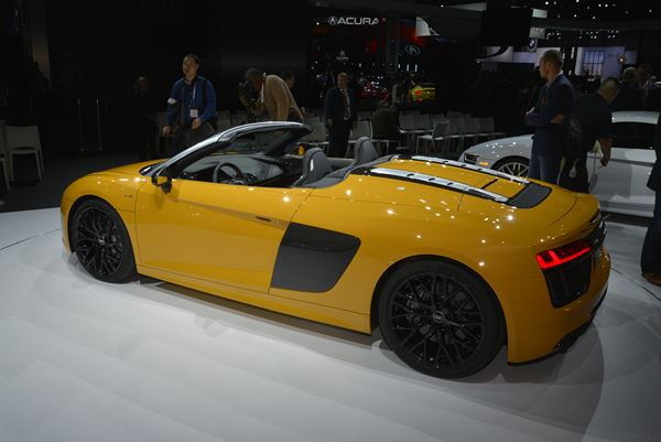 L'édition 2016 du salon de l’automobile de New York ouvre ses portes au public
