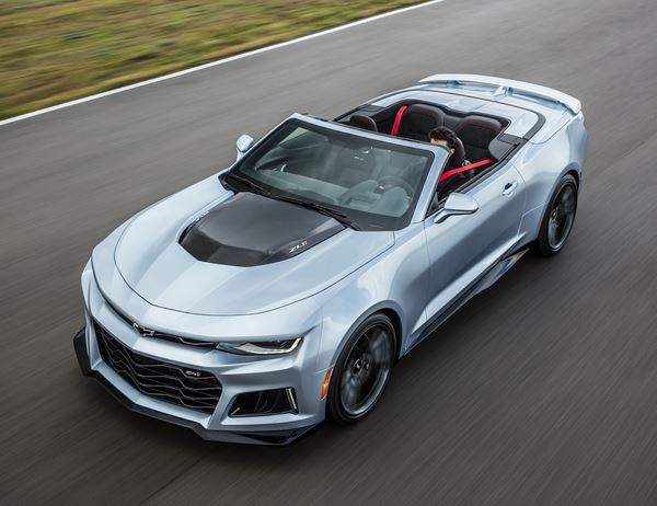 L'édition 2016 du salon de l’automobile de New York ouvre ses portes au public