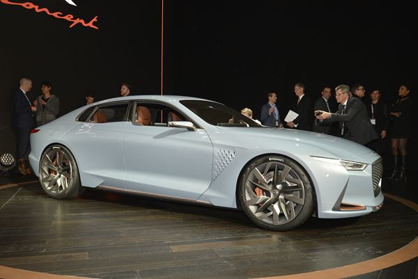 L'édition 2016 du salon de l’automobile de New York ouvre ses portes au public