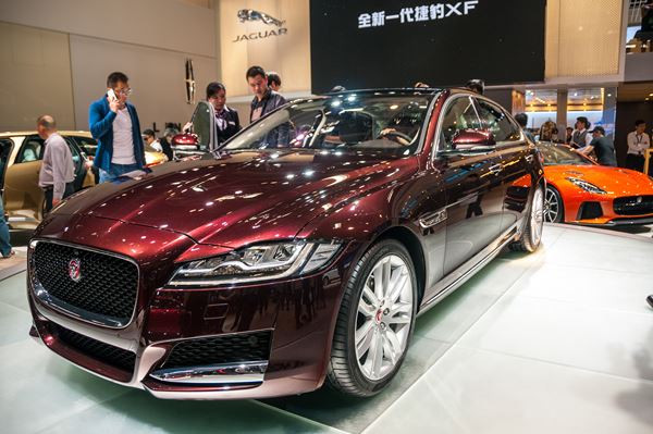 Dans les allées du salon de l'automobile de Pékin 2016