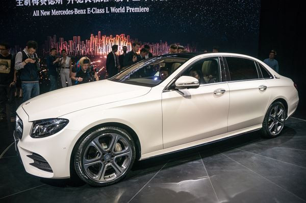 Dans les allées du salon de l'automobile de Pékin 2016