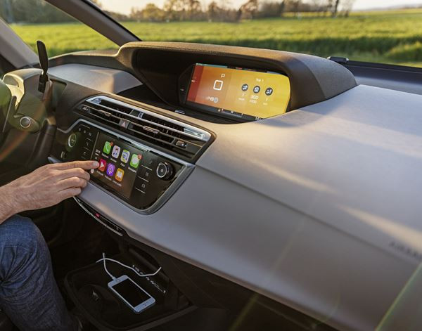 Le Citroën C4 Picasso s'offre une nouvelle face avant