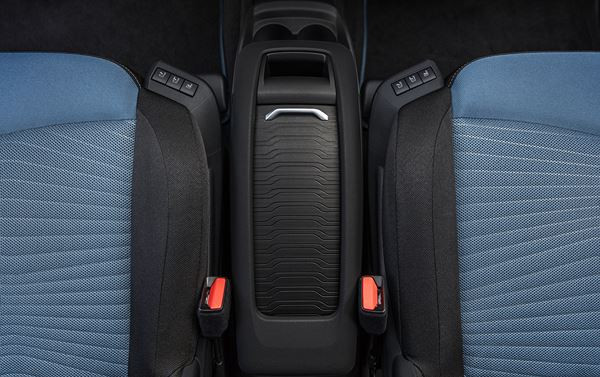 Le Citroën C4 Picasso s'offre une nouvelle face avant