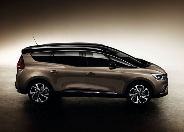 Le Renault Grand Scenic fait sa révolution design