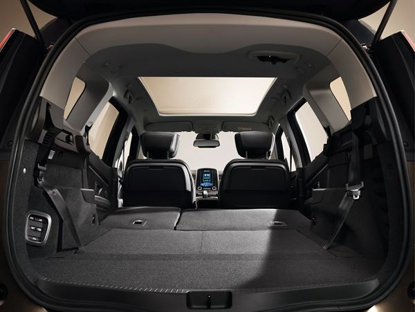 Le Renault Grand Scenic fait sa révolution design