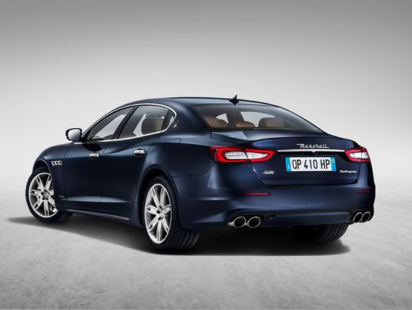 La Maserati Quattroporte s'offre un léger restylage