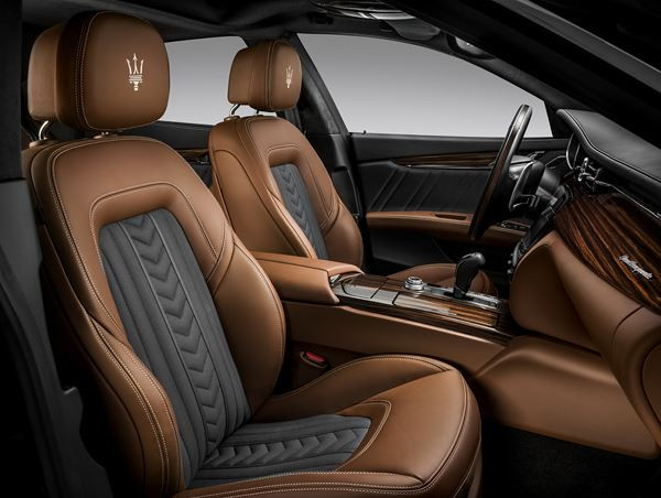 La Maserati Quattroporte s'offre un léger restylage