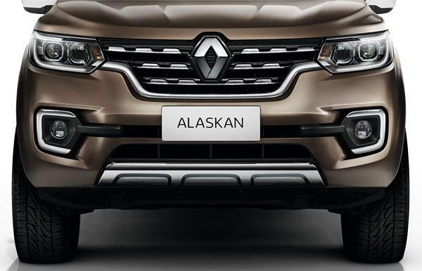 Le pick-up d’une tonne Renault Alaskan intègre une face avant imposante