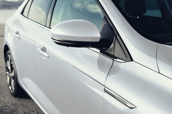 La Renault Mégane se décline en version quatre portes