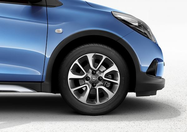L'Opel Karl Rocks joue les petites baroudeuses