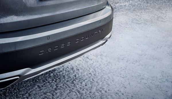 Le Volvo V90 Cross Country affiche son côté tous chemins