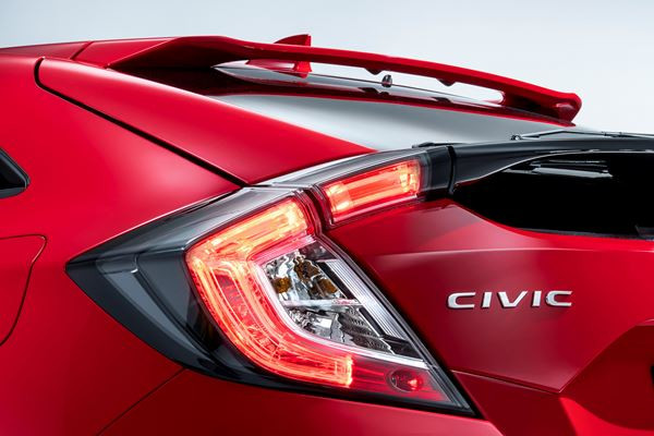 La nouvelle Honda Civic affiche un design sportif résolument agressif