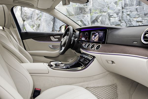 La Mercedes Classe E se décline en version break All-Terrain