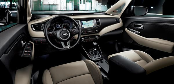 Le monospace Kia Carens s'offre un restylage extérieur et intérieur