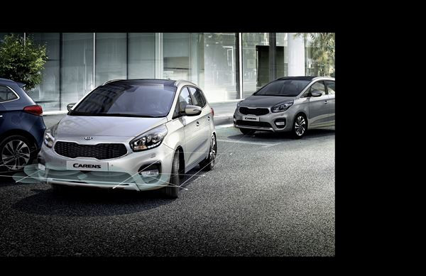 Le monospace Kia Carens s'offre un restylage extérieur et intérieur