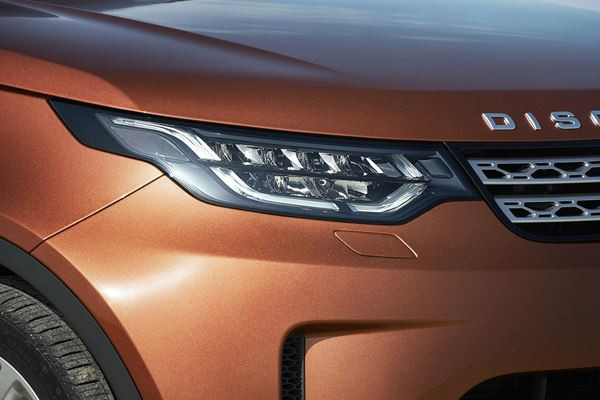 Le Land Rover Discovery adopte un design extérieur radicalement différent