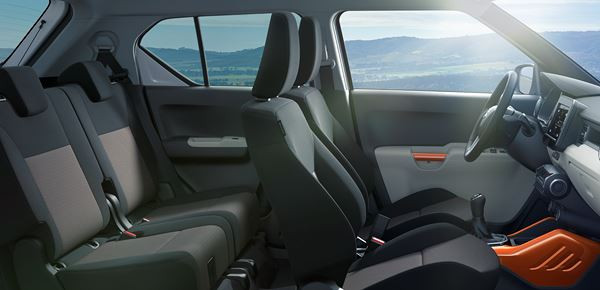 Le petit crossover Suzuki Ignis mélange les courbes et les lignes droites