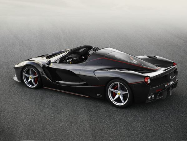 LaFerrari Aperta : version plein air de la supercar LaFerrari