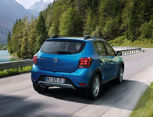 La Dacia Sandero Stepway s'offre une face avant retravaillée