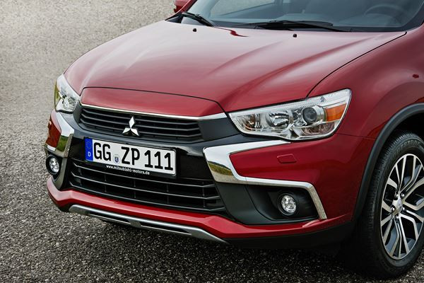 Le SUV compact Mitsubishi ASX s'offre une nouvelle face avant « Dynamic Shield »