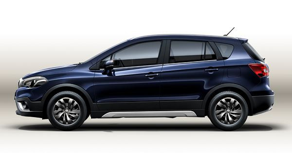 Le SUV compact Suzuki S-Cross restylé affiche une face avant repensée