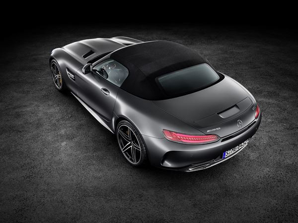 La Mercedes-AMG GT se décline en mode cabriolet