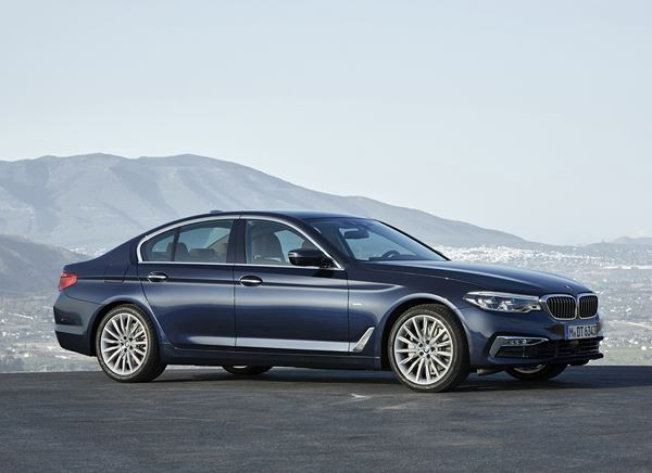 La nouvelle BMW Série 5 fait le plein de systèmes d’aide à la conduite