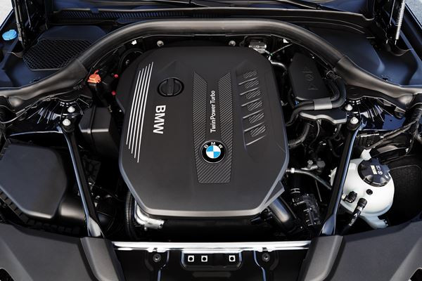 La nouvelle BMW Série 5 fait le plein de systèmes d’aide à la conduite