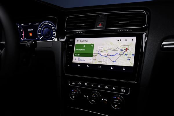 La Volkswagen Golf SW embarque des systèmes d’aide à la conduite sophistiqués