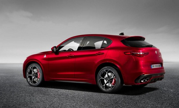 Le SUV Alfa Romeo Stelvio revendique un caractère sportif