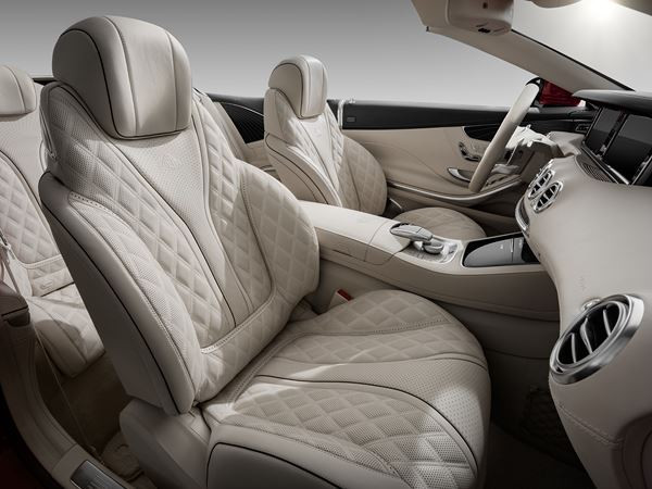 La Mercedes-Maybach S 650 Cabriolet incarne le luxe moderne open air