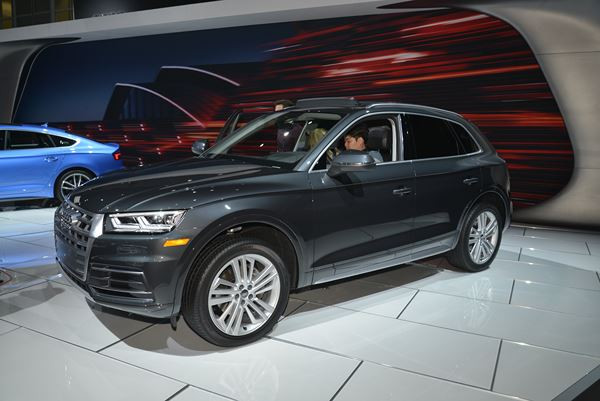 Dans les allées du salon automobile international 2016 de Los Angeles
