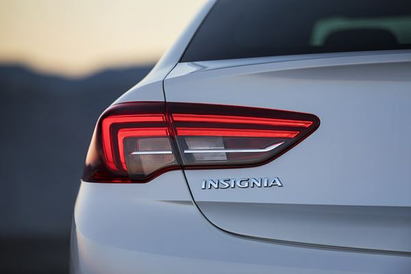 L'Opel Insignia Grand Sport revendique une stature athlétique