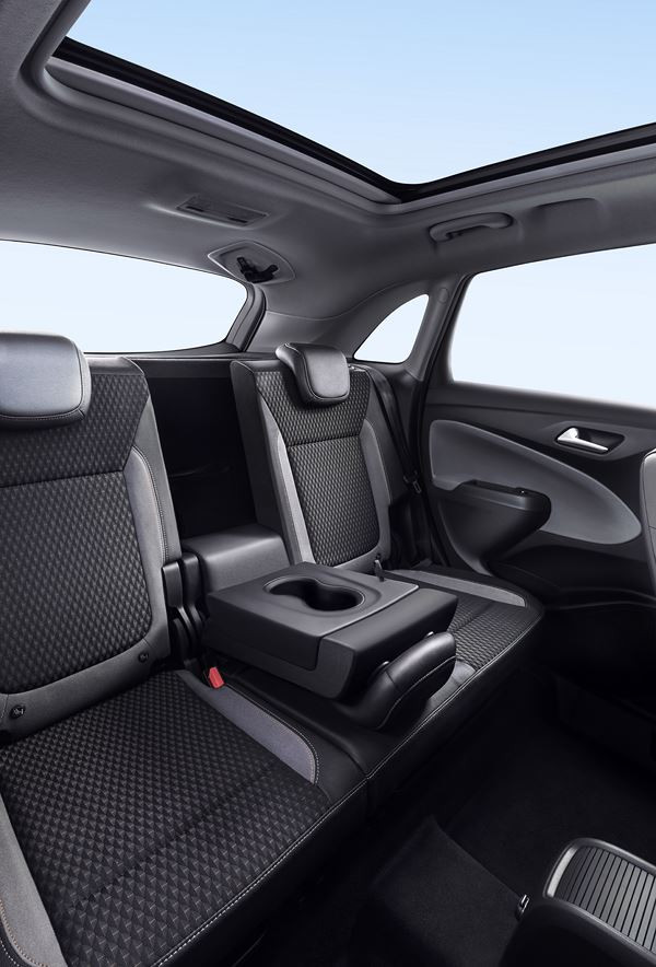 Le crossover urbain Opel Crossland X mêle le côté baroudeur à la sophistication
