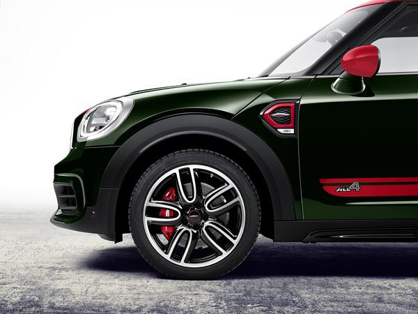 Le Mini Countryman se décline en version John Cooper Works