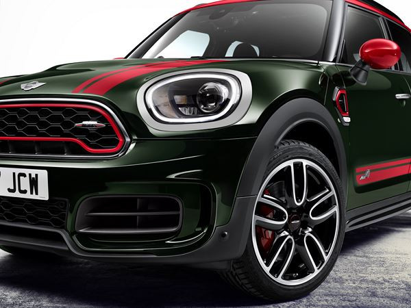Le Mini Countryman se décline en version John Cooper Works