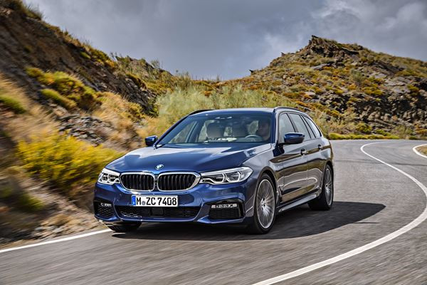 La BMW Série 5 Touring fait le plein de systèmes d’aide à la conduite