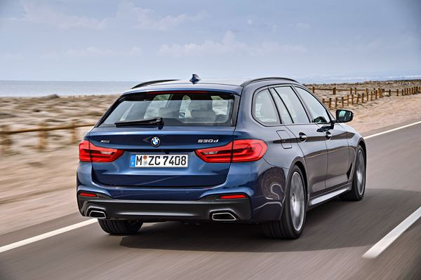 La BMW Série 5 Touring fait le plein de systèmes d’aide à la conduite