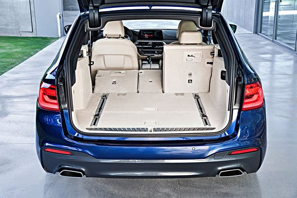 La BMW Série 5 Touring fait le plein de systèmes d’aide à la conduite