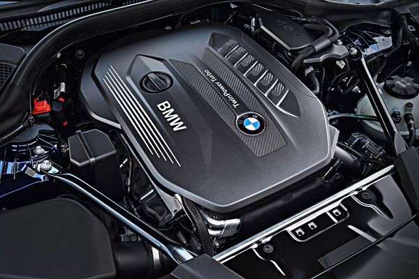 La BMW Série 5 Touring fait le plein de systèmes d’aide à la conduite