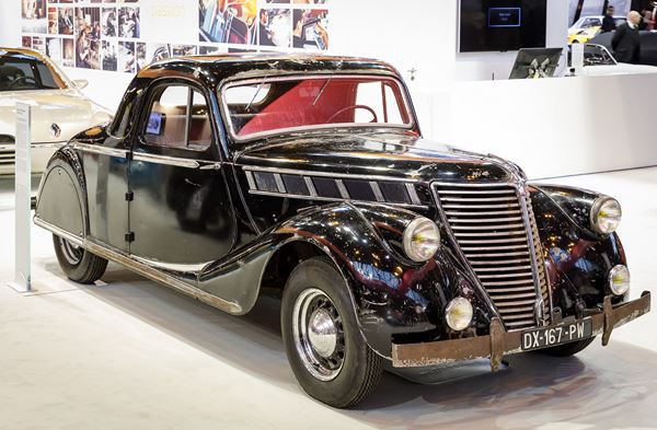 L'édition 2017 du salon Rétromobile ouvre ses portes
